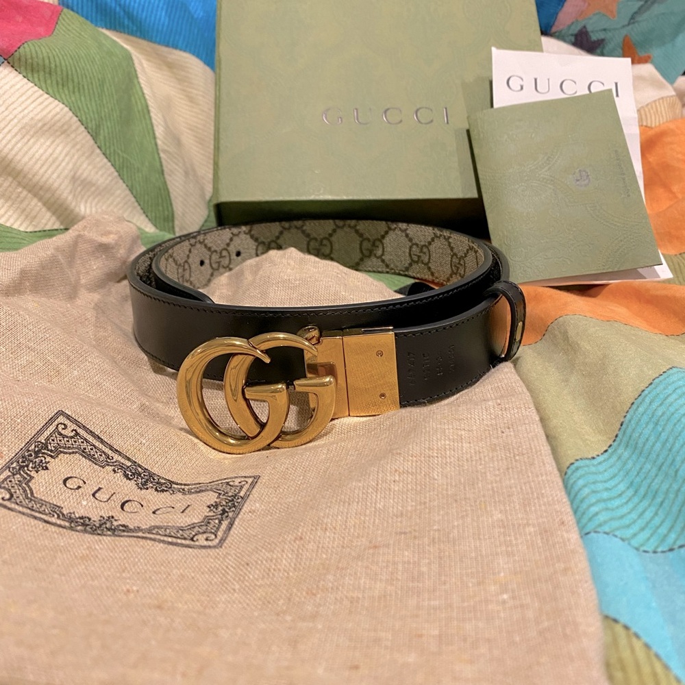 Gucci Marmont 1.2” Reversible Belt (size 85) - like new.